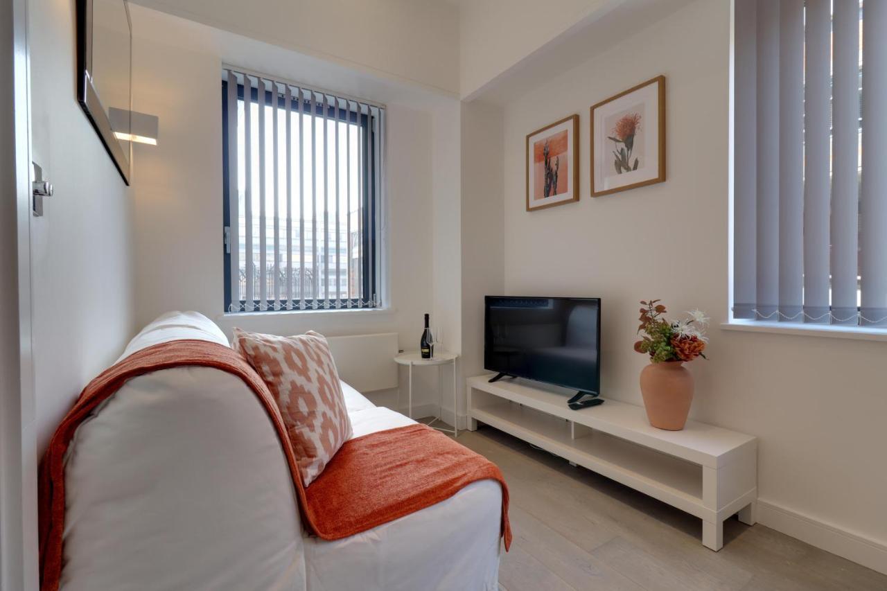 La Casa Suites Slough Luaran gambar